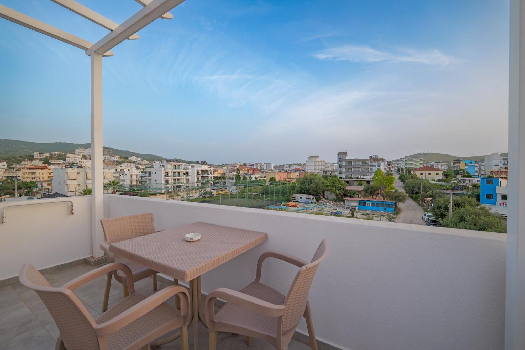 Hotel Veliaj Ksamil Exterior foto