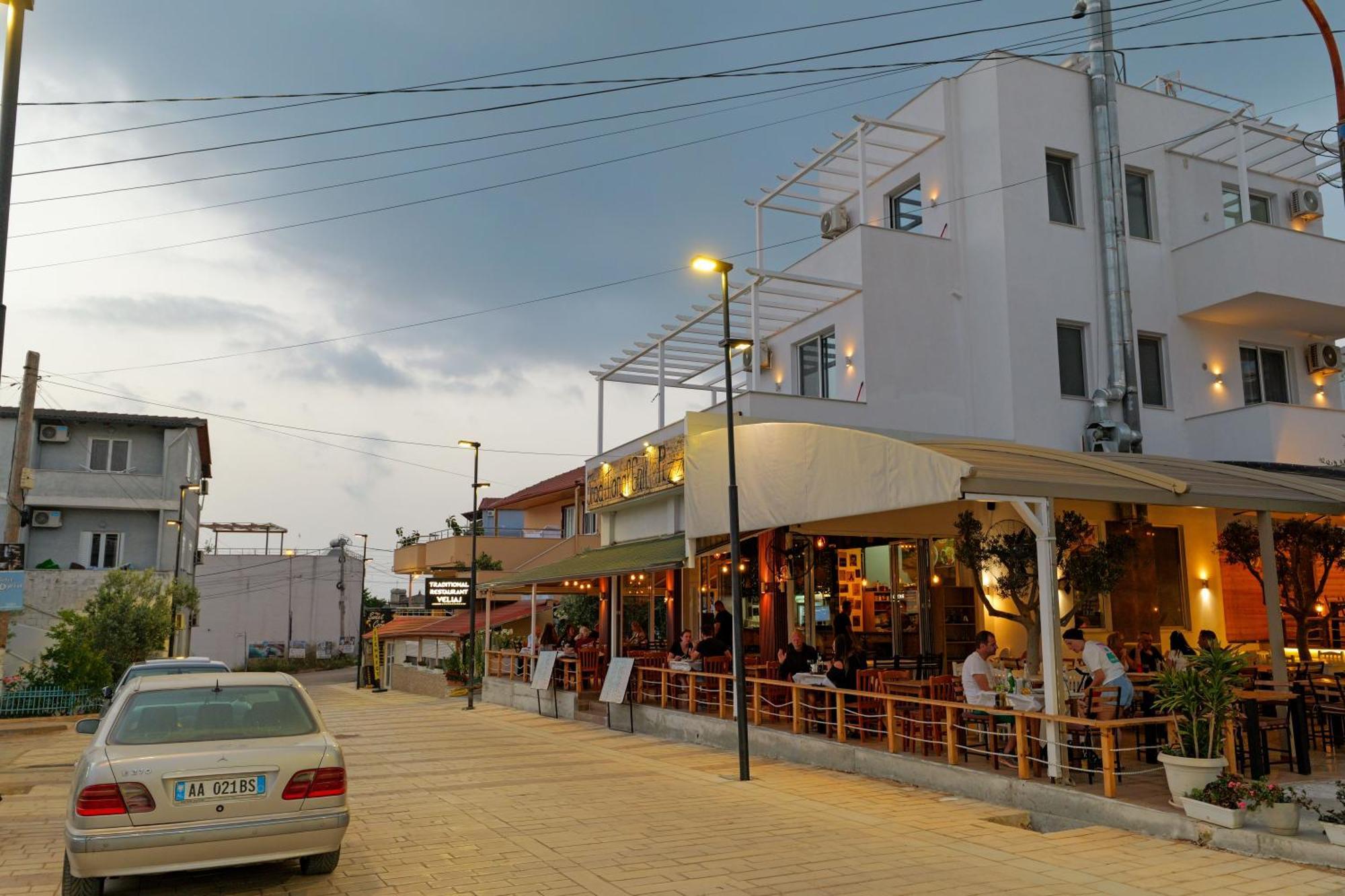 Hotel Veliaj Ksamil Exterior foto