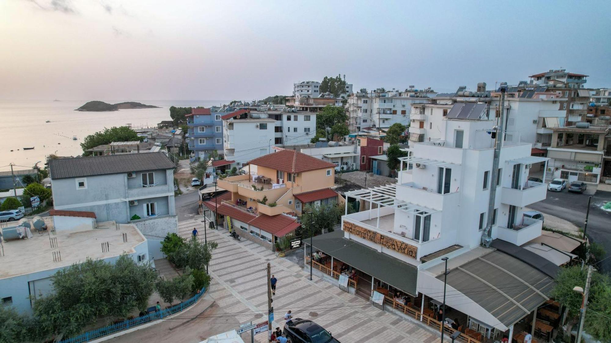 Hotel Veliaj Ksamil Exterior foto